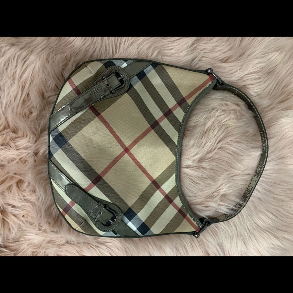 Burberry Authentic Shoulder Bag
